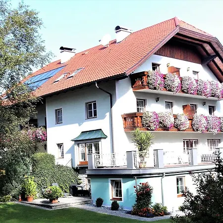 Waldhof 2*