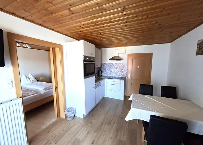 Waldhof ゲストハウス 3*